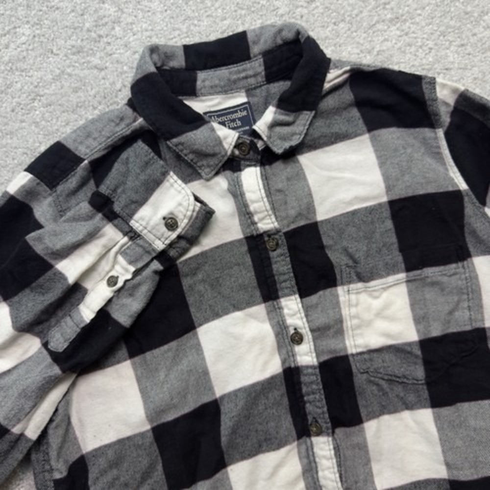 Abercrombie & Fitch Womens L Black White Buffalo Plaid Flannel Button Up Shirt
